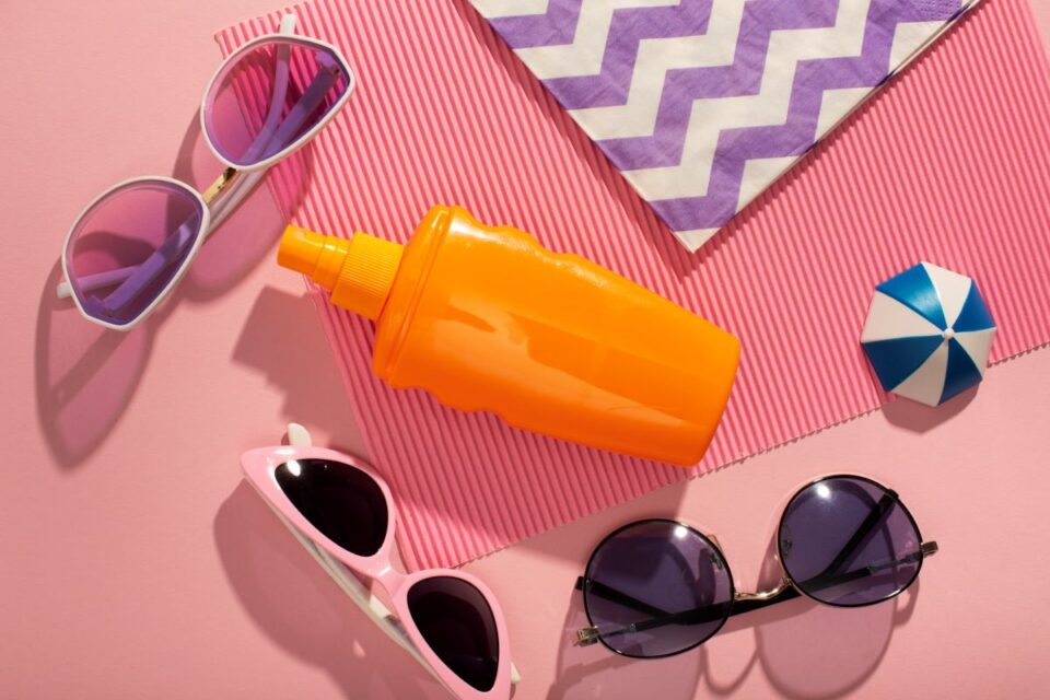 Meilleur Écran Solaire Anti-taches pour Peau Sèche Guide Expert 2025 Paraexpert