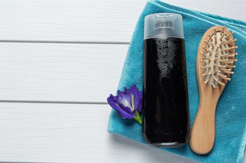 shampoing pour cheveux secs